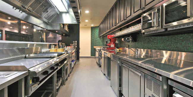 PappaRich kitchen and equipment